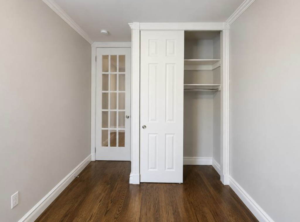 234 W 14th Street - Photo 5