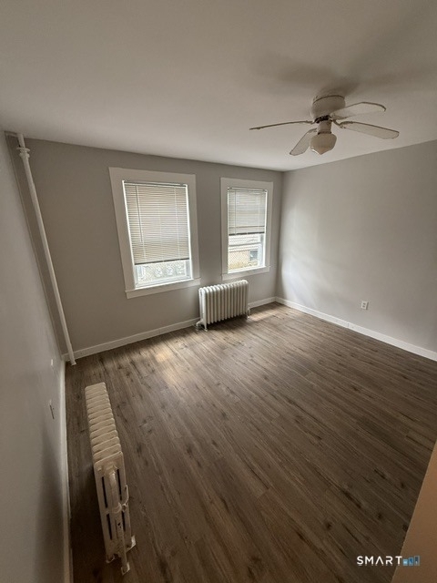 277 Scofield Avenue - Photo 3