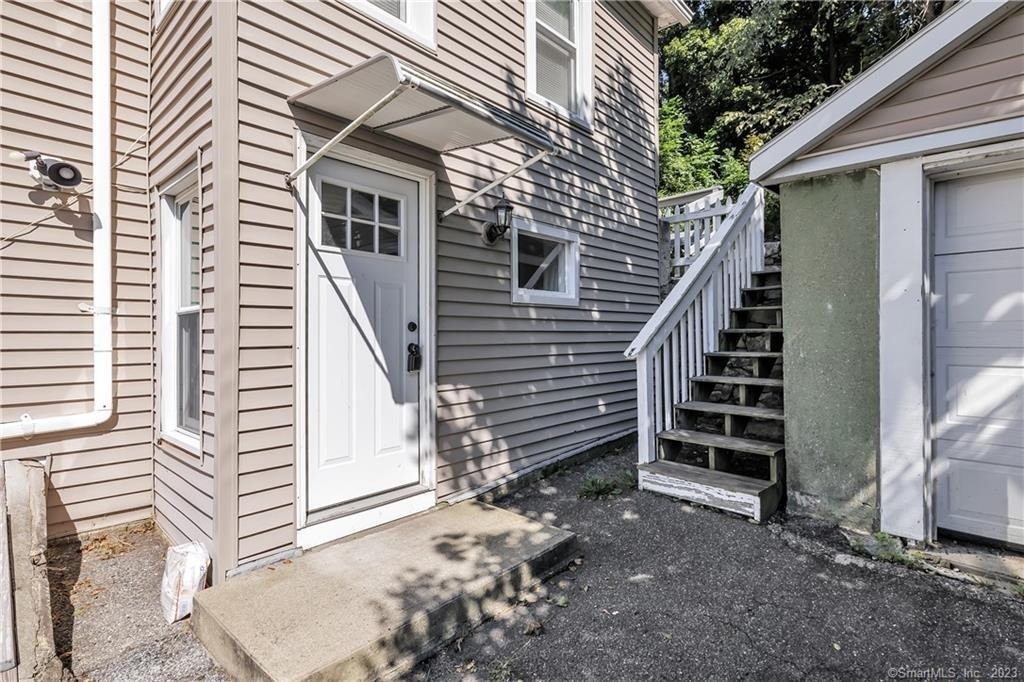 156 New Haven Avenue - Photo 16