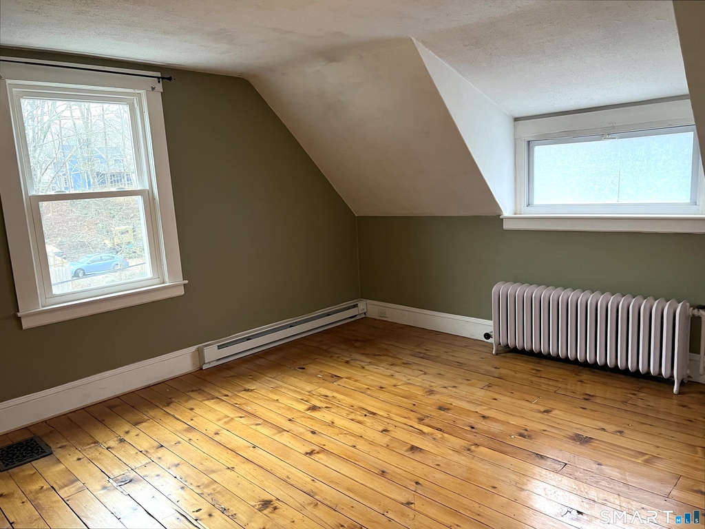130 Platt Avenue - Photo 5