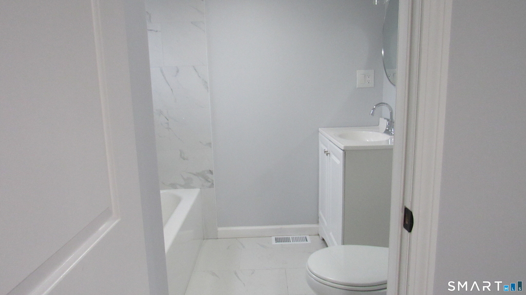 17 Woodbine Street - Photo 7