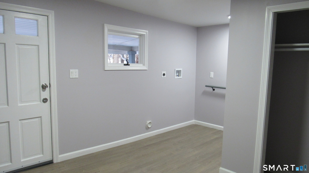 17 Woodbine Street - Photo 3