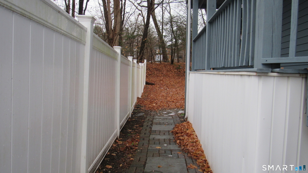 17 Woodbine Street - Photo 23