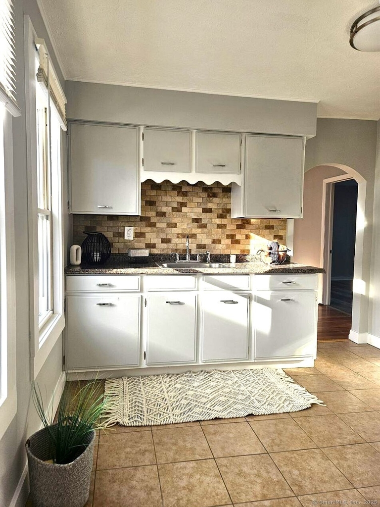 78 Harrison Street - Photo 10