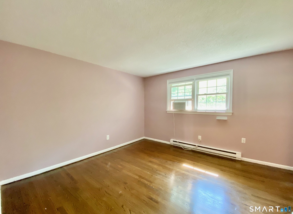 24 College Street - Photo 8