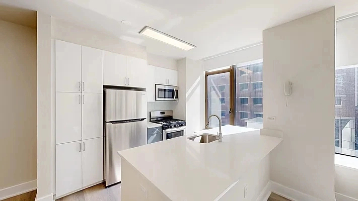 Hanover square  - Photo 1