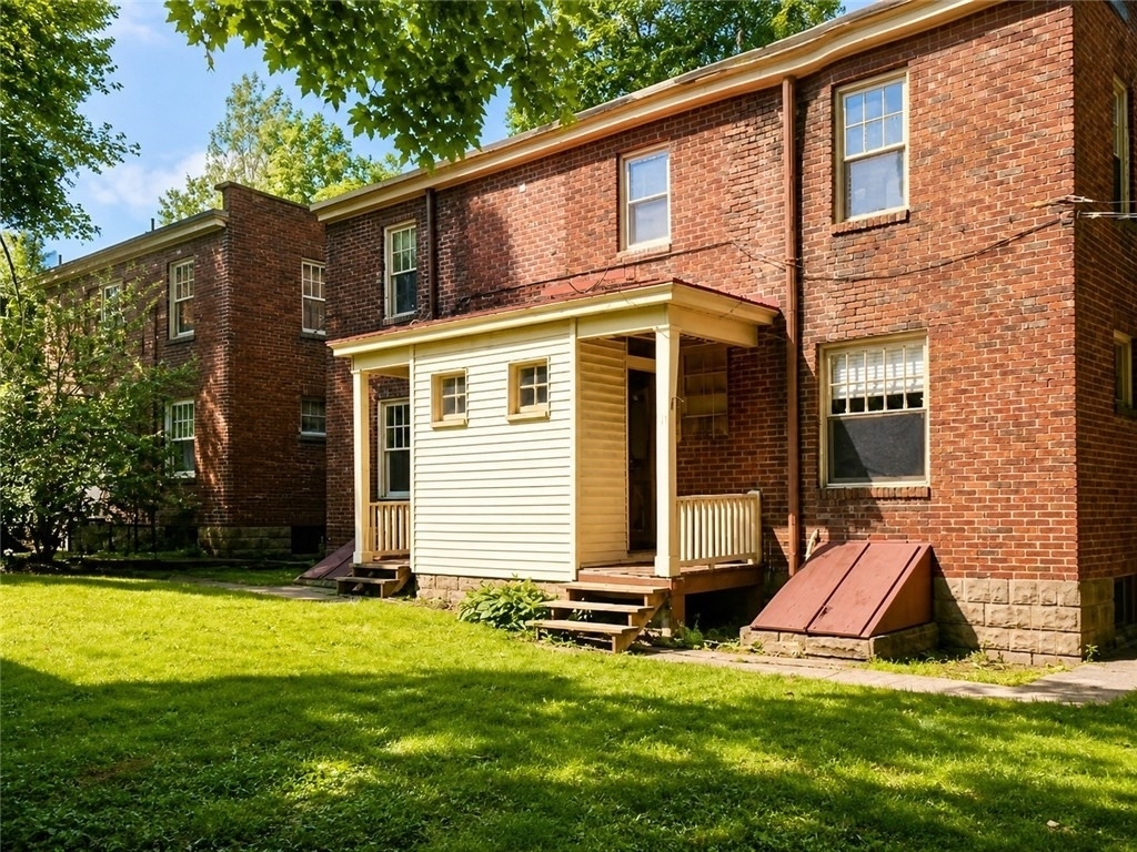 756 Shady Dr E - Photo 10
