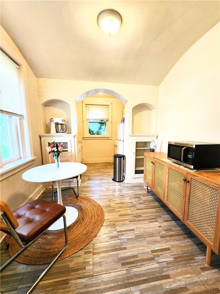 5649 Phillips Ave - Photo 4