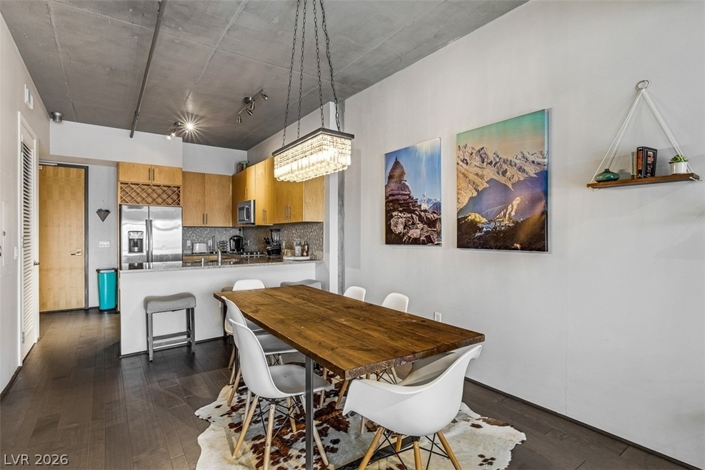 353 E Bonneville Avenue - Photo 12