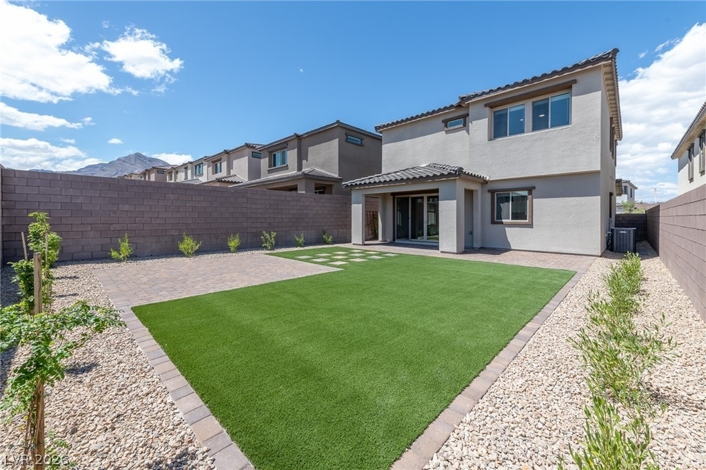 12059 Arrebol Avenue - Photo 5