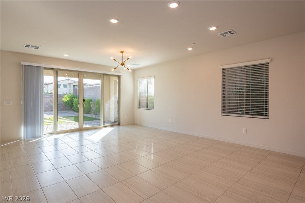 12059 Arrebol Avenue - Photo 10