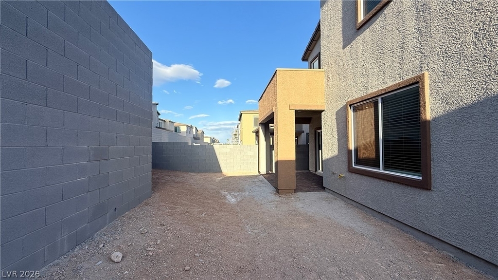 8388 Caldera Hills Avenue - Photo 31