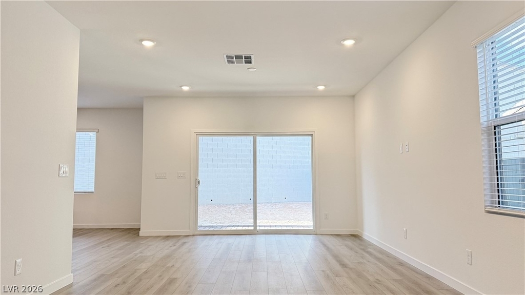 8388 Caldera Hills Avenue - Photo 3