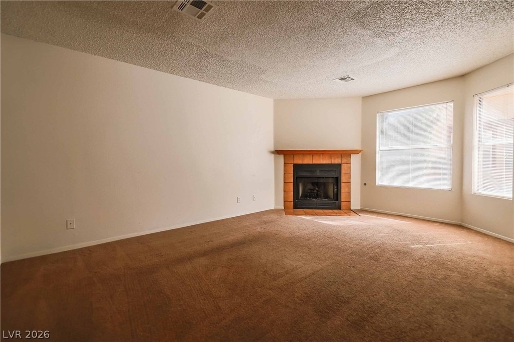 566 Kristin Lane - Photo 1
