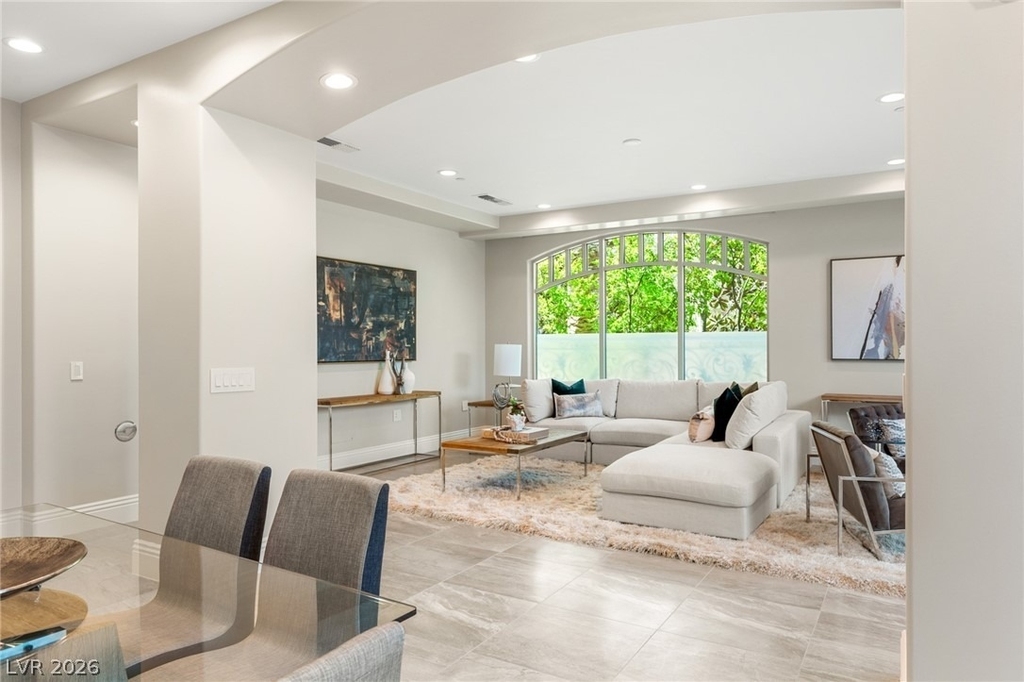 9101 Alta Drive - Photo 6