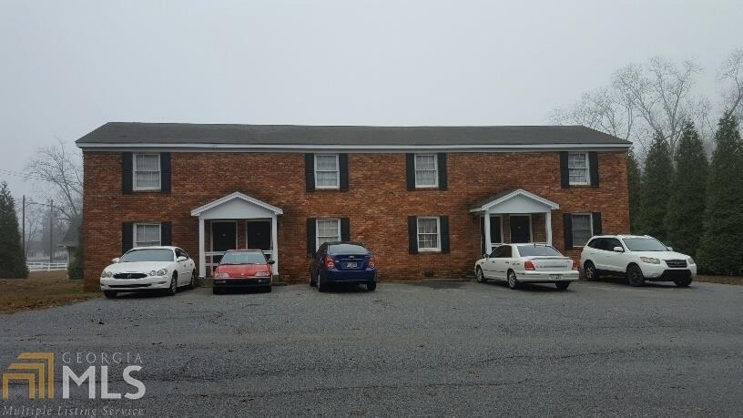 303 Cedar Creek Road - Photo 0