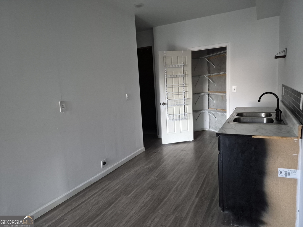 1506 Charcoal Ives Road - Photo 12