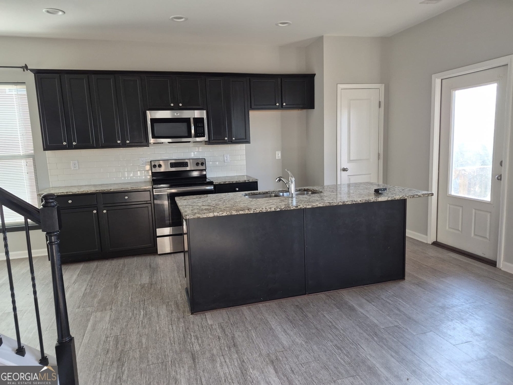 1506 Charcoal Ives Road - Photo 9