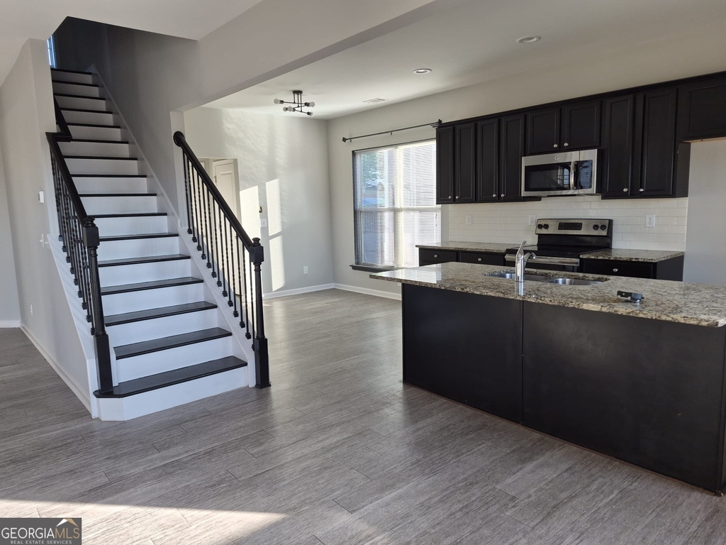 1506 Charcoal Ives Road - Photo 10