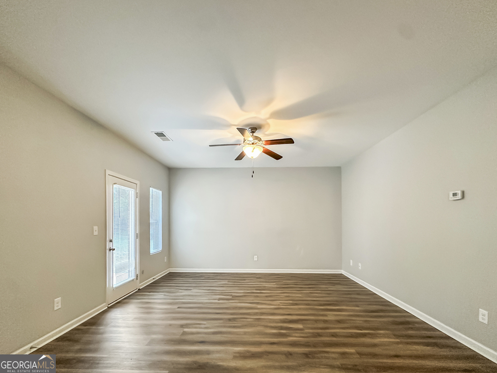 230 Daisy Circle - Photo 8