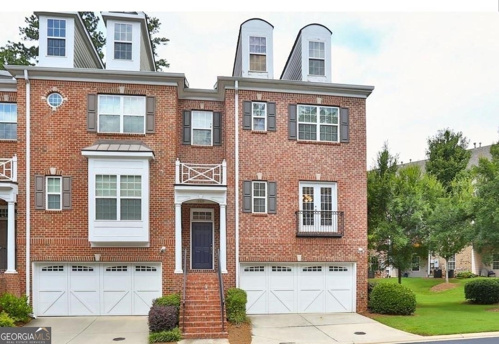 12820 Doe Drive - Photo 0
