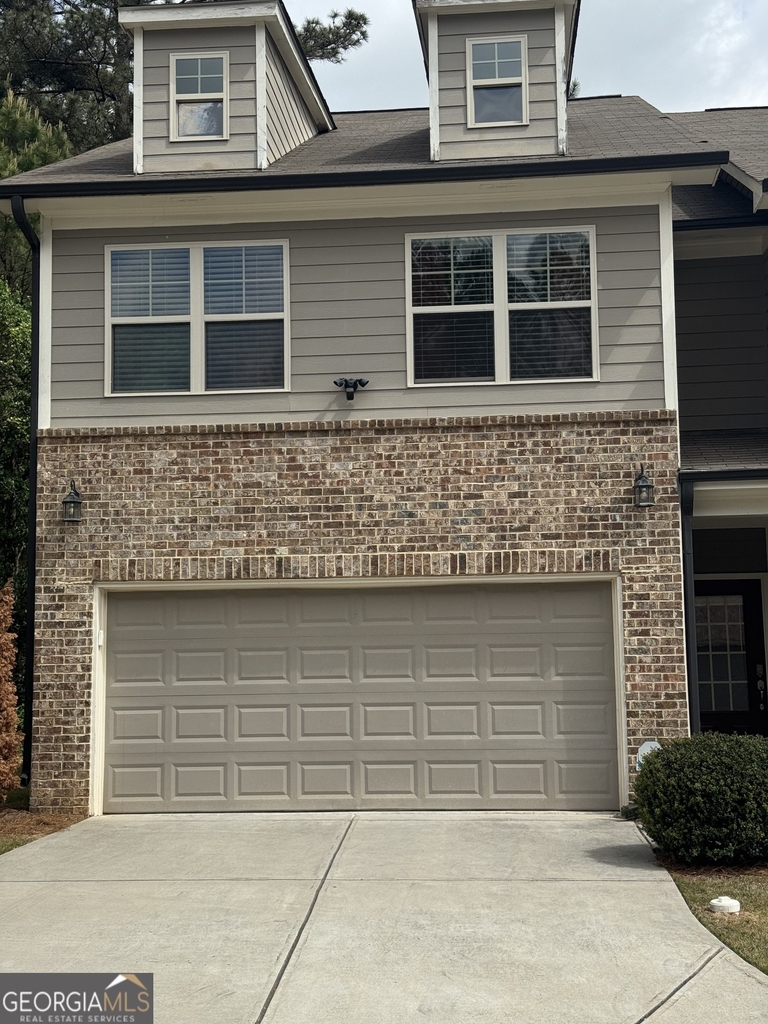 402 Mulberry Row Se - Photo 0