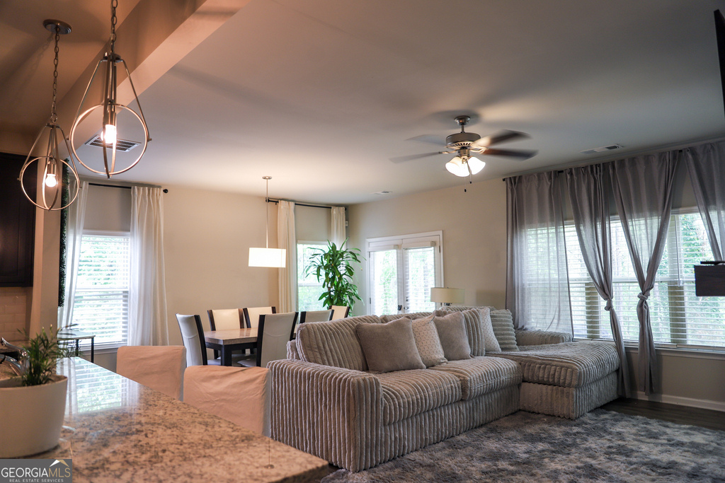402 Mulberry Row Se - Photo 4