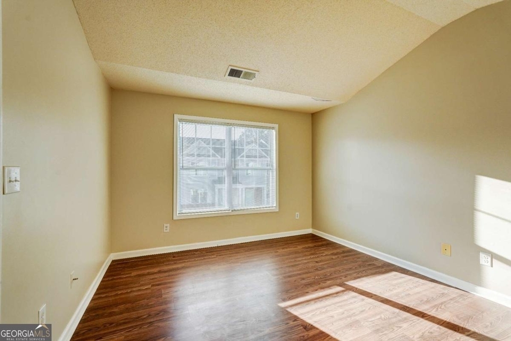 2837 Laurel Ridge Circle - Photo 6