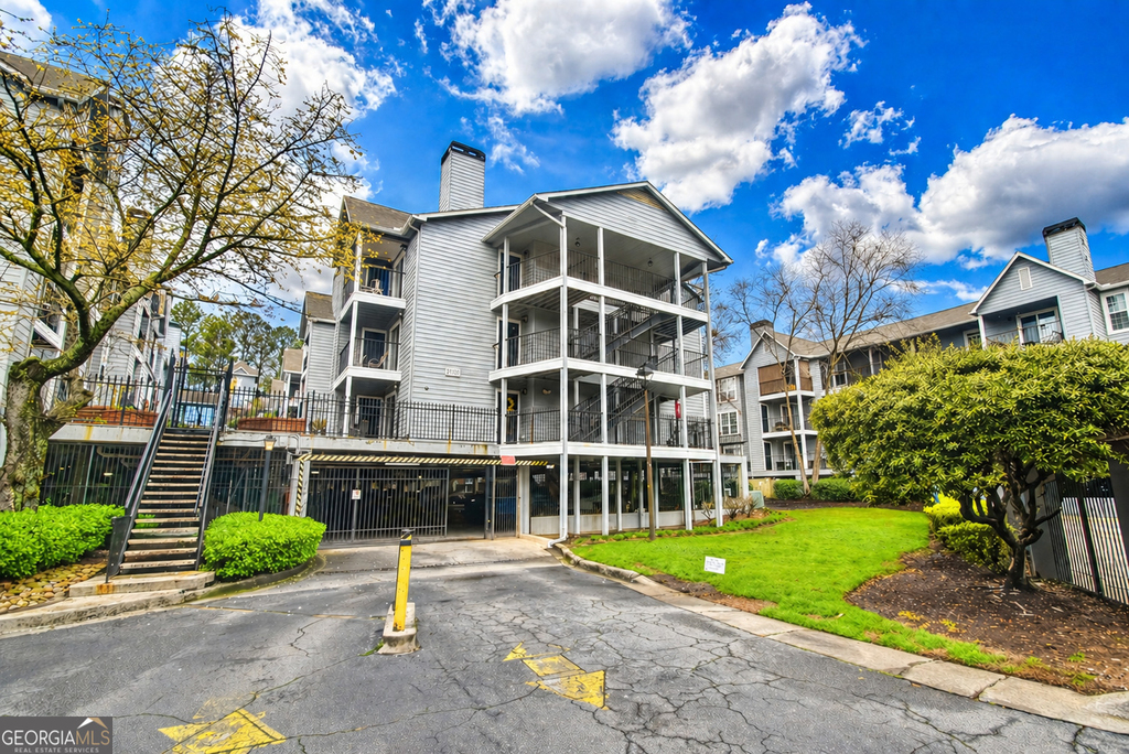 310 Granville Court - Photo 1