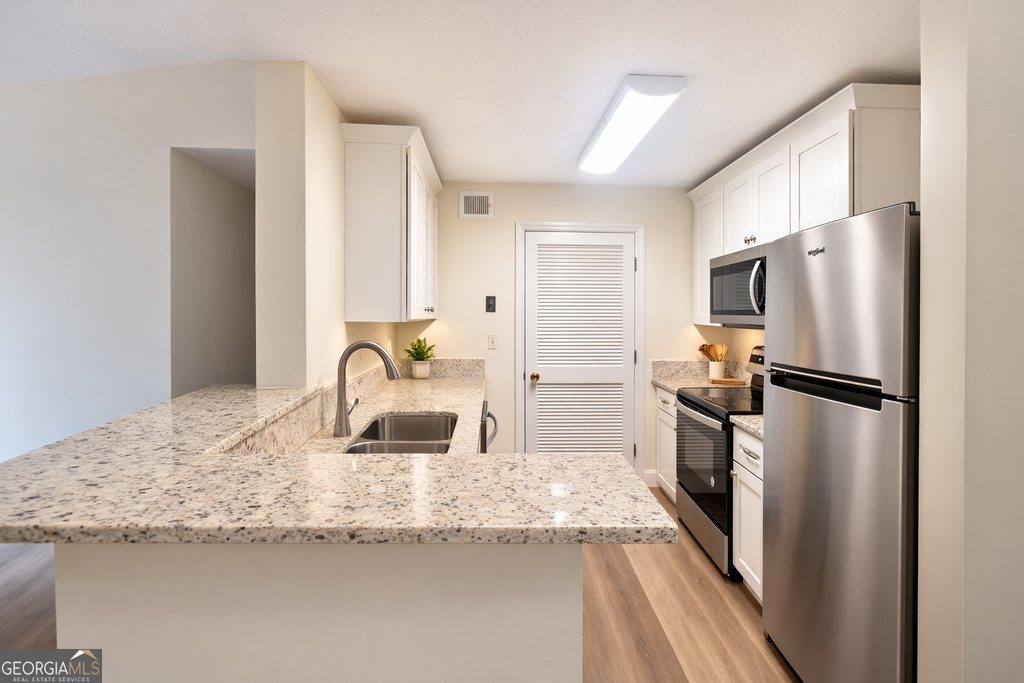310 Granville Court - Photo 9