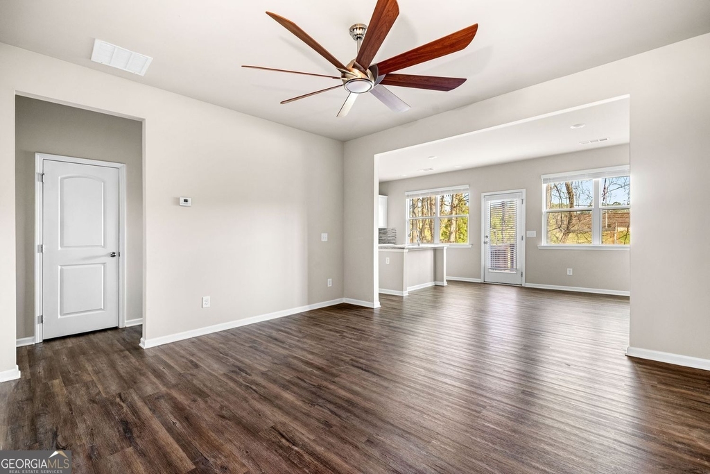 217 Whitetail Circle - Photo 8