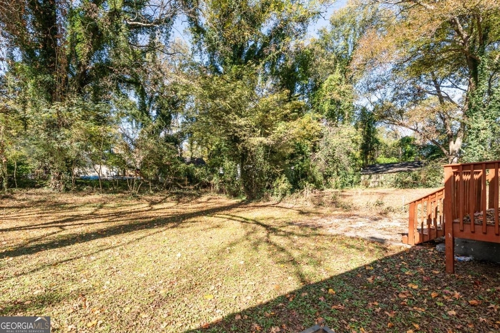 2153 Burroughs Avenue Se - Photo 3