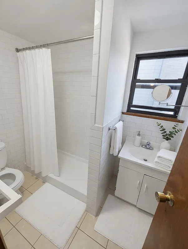 200 Allen Street - Photo 2
