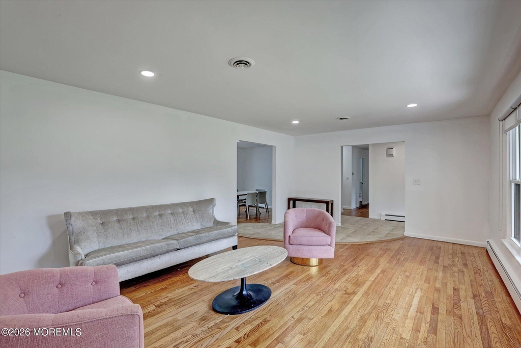 125 Beechwood Avenue - Photo 10