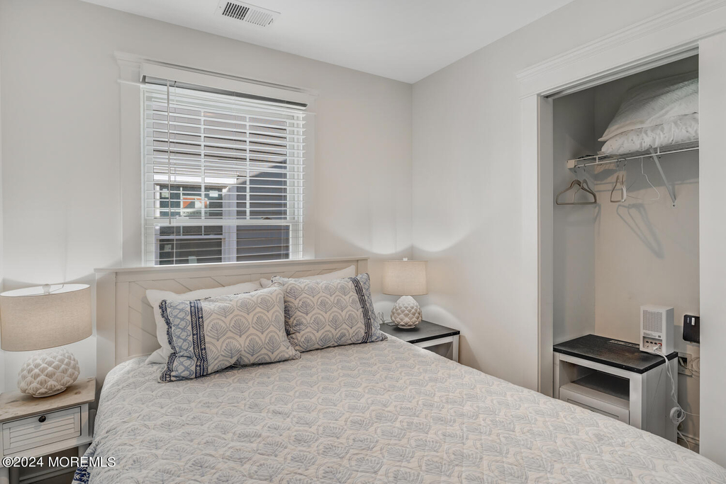19 Cummins Street - Photo 18