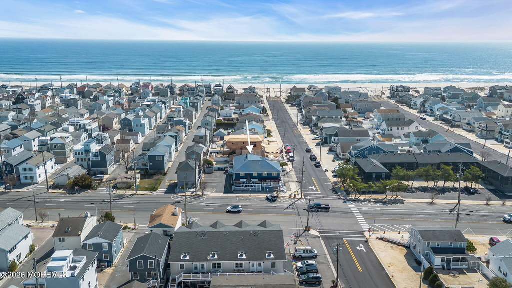 65 Grand Central Avenue - Photo 0
