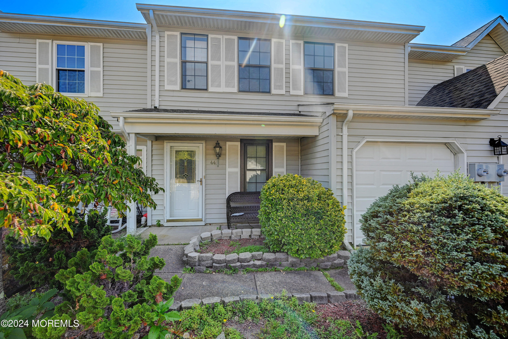 44 Mariners Cove - Photo 1