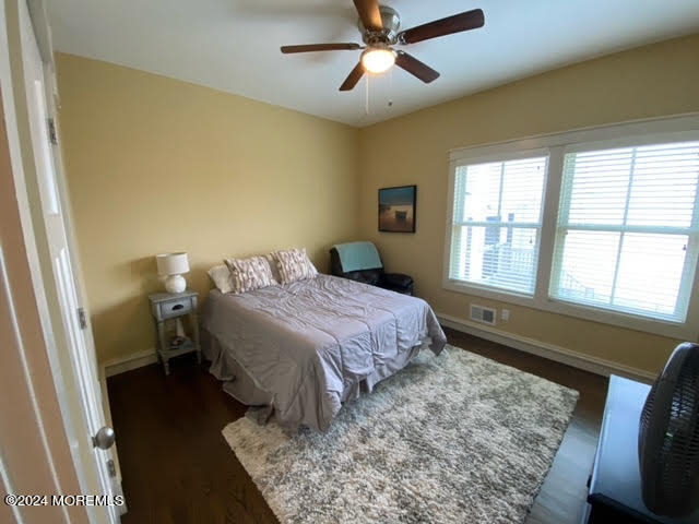 305 Newark Avenue - Photo 5