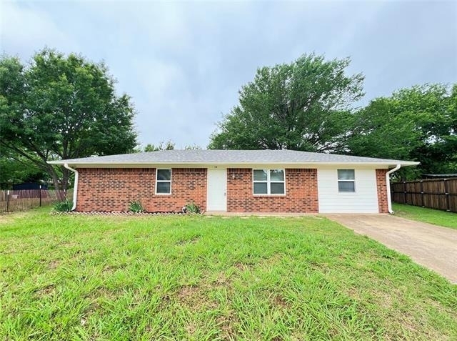 114 Southmanor Court - Photo 0