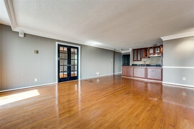 3883 Turtle Creek Boulevard - Photo 5