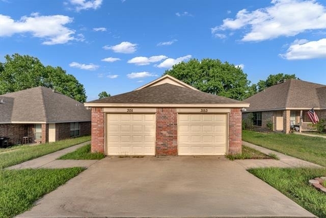 3151 Karen Street - Photo 0