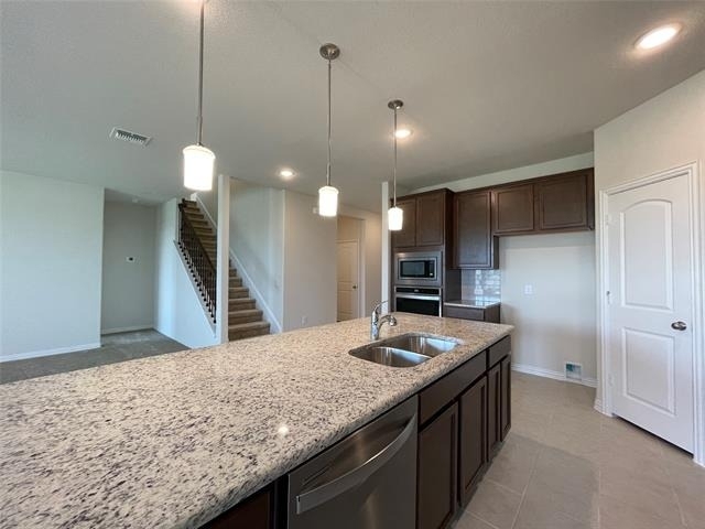 1805 Nelson Street - Photo 8