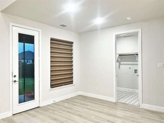 2124 Esher Drive - Photo 14