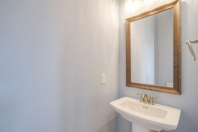 14328 Capridge Road - Photo 18