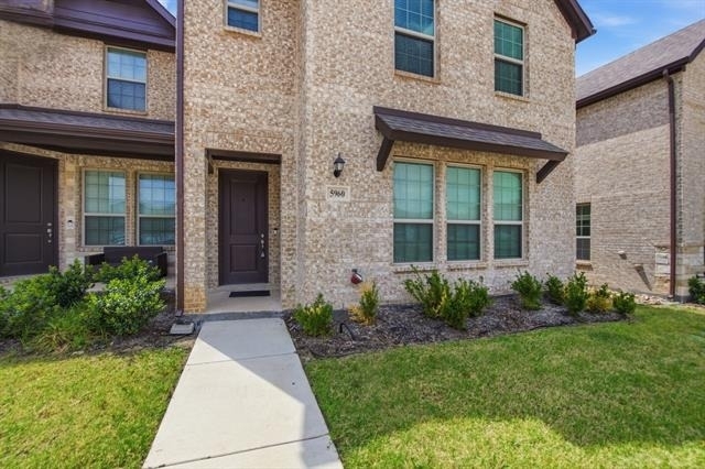 5960 Bursey Road - Photo 2