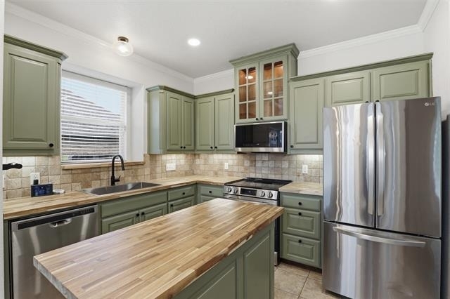 1404 Chaucer Drive - Photo 3