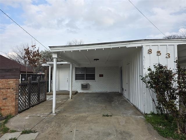 853 Broadway Avenue - Photo 0