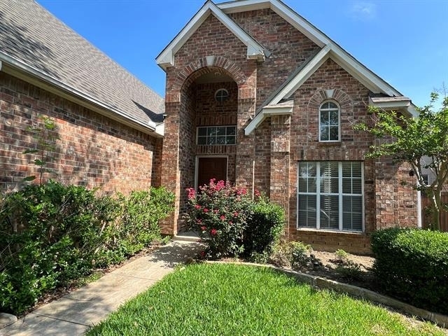 9811 Cliffside Drive - Photo 1