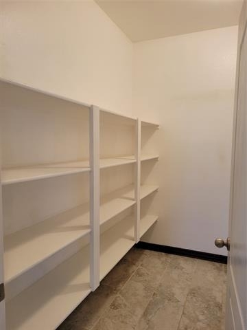 1633 Kawati Way - Photo 8