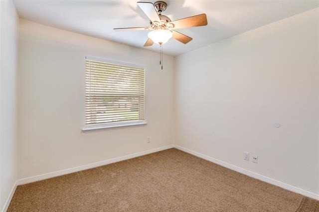 8635 Ashcroft Avenue - Photo 7
